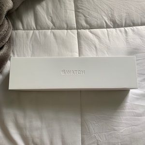Series 2 Apple Watch and 6 Bands 38mm